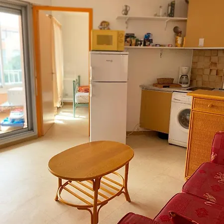4 Pers, 1 Chambre, 1 Cabine, Piscine + Parking A 50m De La Mer - Ref Capao127 Apartmán Agde